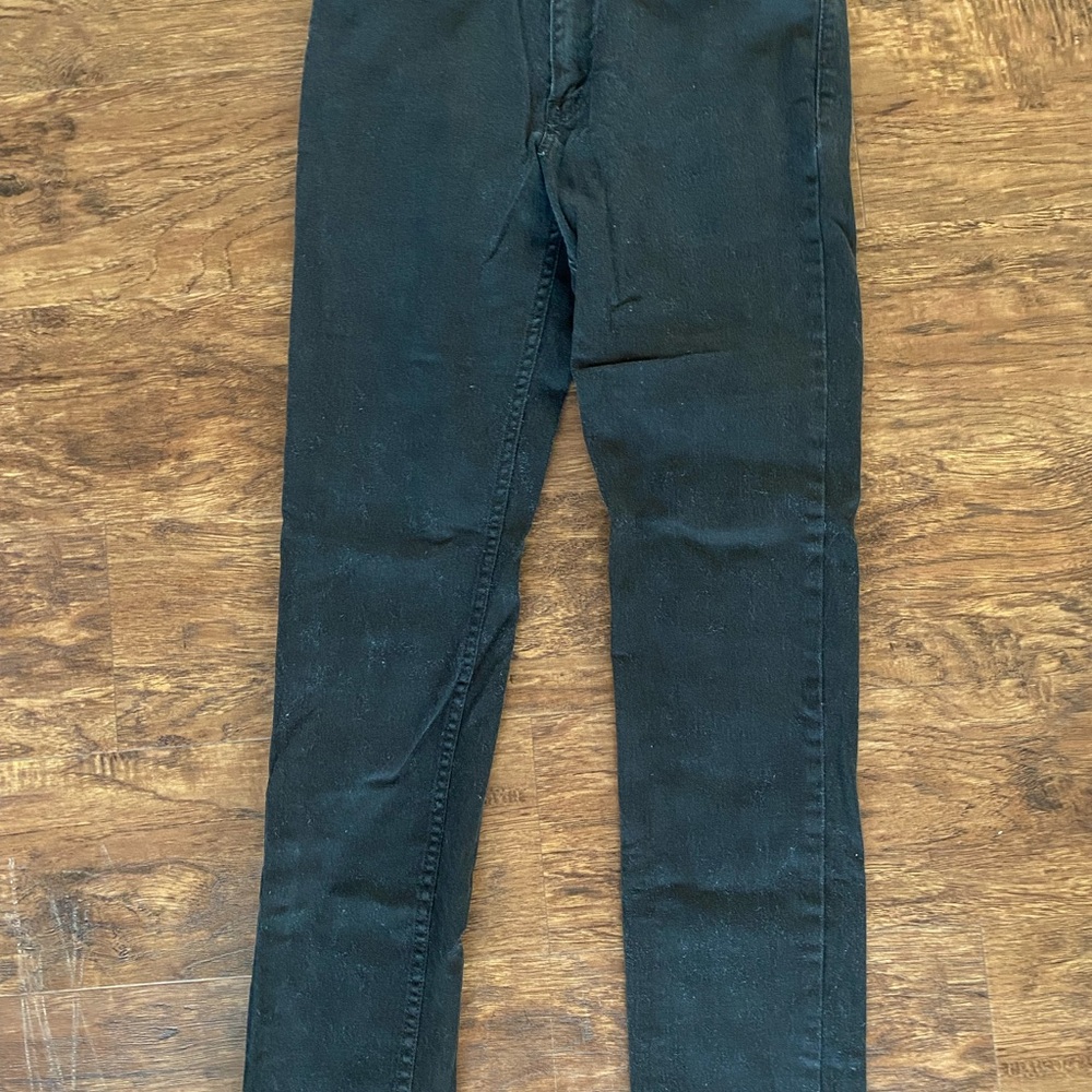 LEVI 511